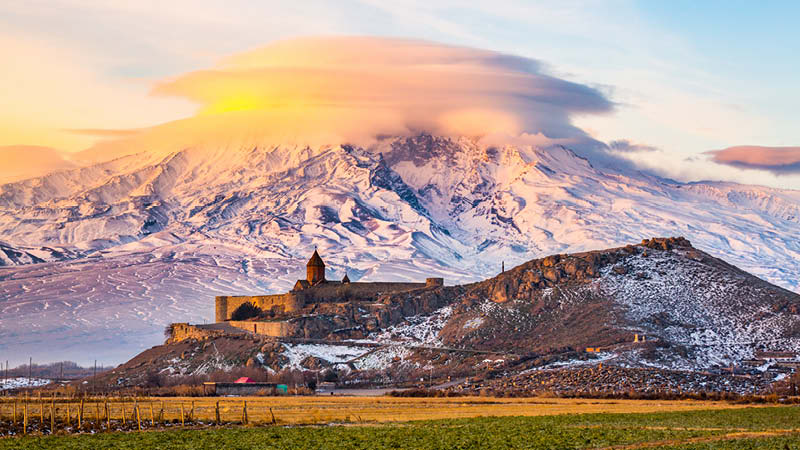 Khor Virap framfr berget Ararat i Jerevan.